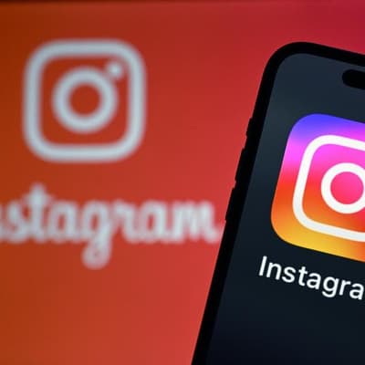 Social media can lift game after teen changes: minister