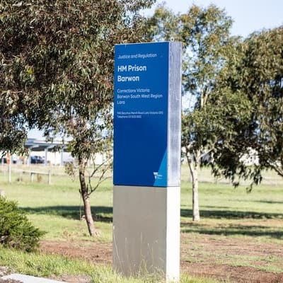 Gangland boss's case delayed after alleged discovery