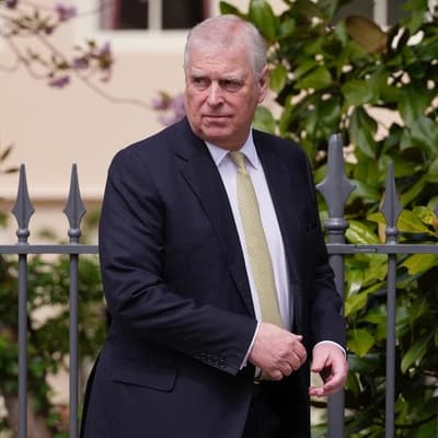 Prince Andrew gives up his Duke of York title