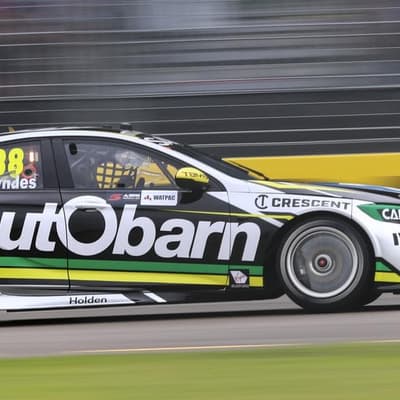 Auto parts dealer Bapcor's shares slump to decade low