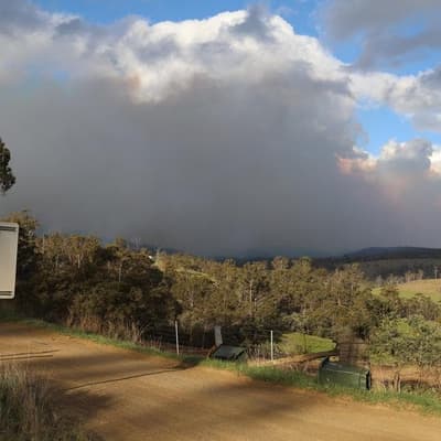 Safe to return as early-season bushfire causes scare