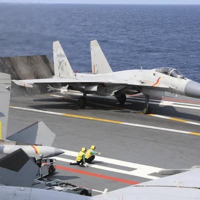 China fighter jet flares scare sparks Australian alarm
