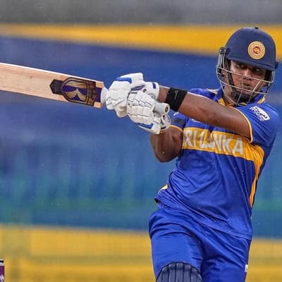 Skipper keeps Sri Lanka alive with stunning last over