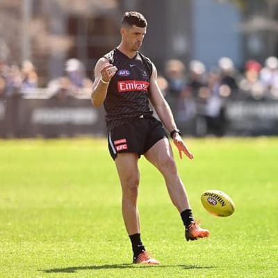 AFL champion launches legal fight over 'missing $2.1m'