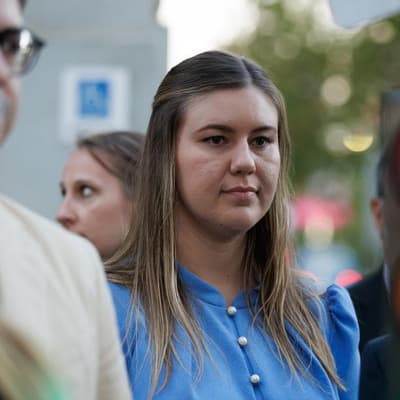 Higgins abandons appeals over costly defamation loss