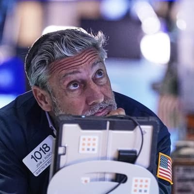 Wall St ends lower on revived US-China trade tensions