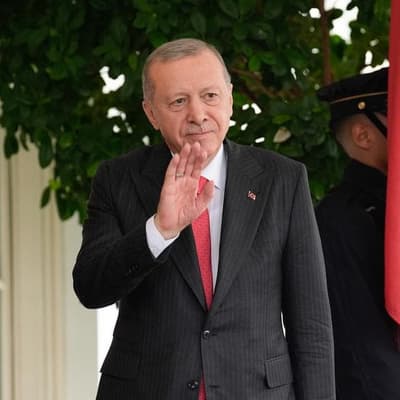 Turkey PM says West must press Israel to keep ceasefire