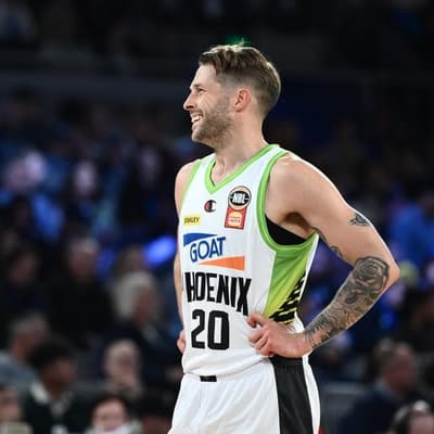 Sobey leads the way as Phoenix smother beaten Bullets