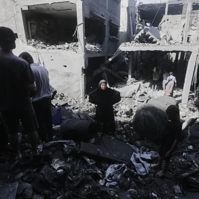 Israel says it will uphold truce after strikes kill 104