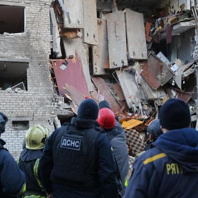 Russia launches massive strike on Ukraine energy grid