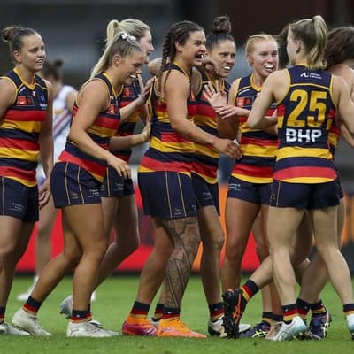 Fremantle's AFLW season ends, Crows to continue