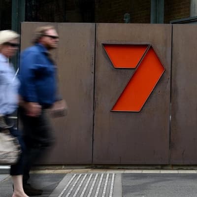 Stokes blames 'marauders' as owners reject pay report