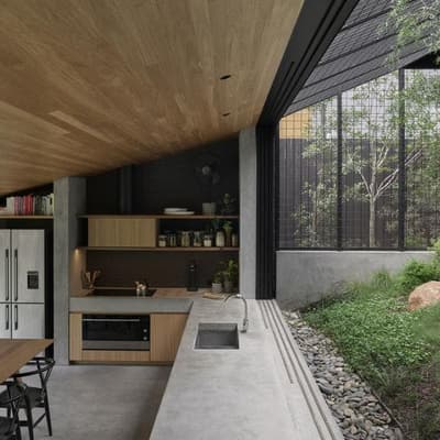 Japanese courtyard Queenslander leads design winners