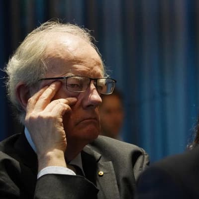 Anti-corruption boss scrutinised for potential conflict