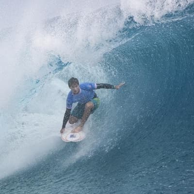 Surf star reveals painful injury in Olympic medal win