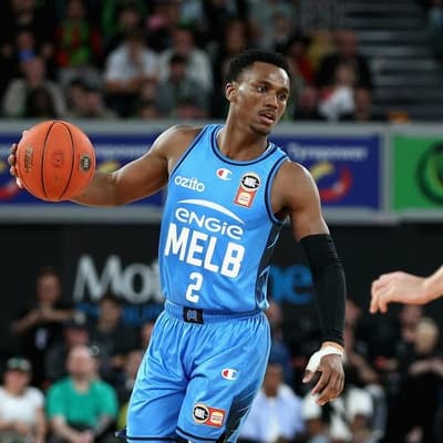 United bounce back, unpick Phoenix for Throwdown win