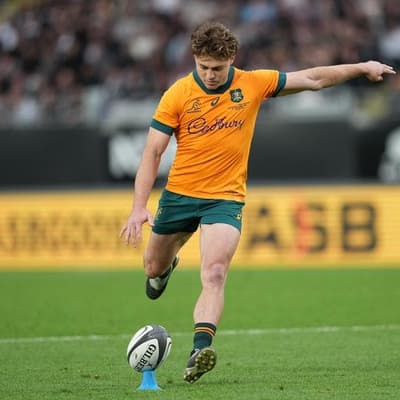'Older head': Wallabies back O'Connor to spark revival