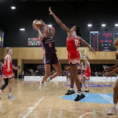 Season over for Adelaide Lightning import and young gun