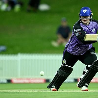 Hurricanes openers set record to blow away Sixers