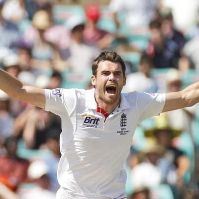 Jimmy Anderson pins Aussies as Ashes favourites