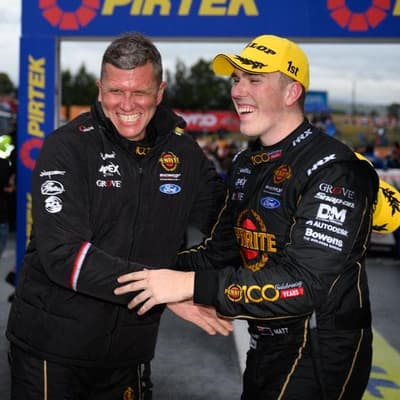 Supercars legend Tander calls time on racing career