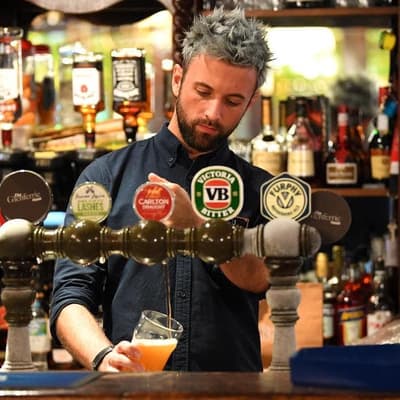 Christmas bookings bring good tidings for pub giant