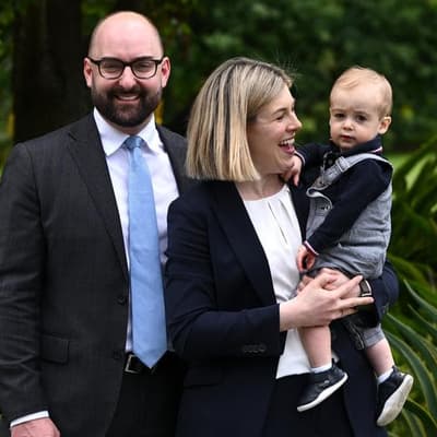 'New direction' as Liberals crown first woman leader