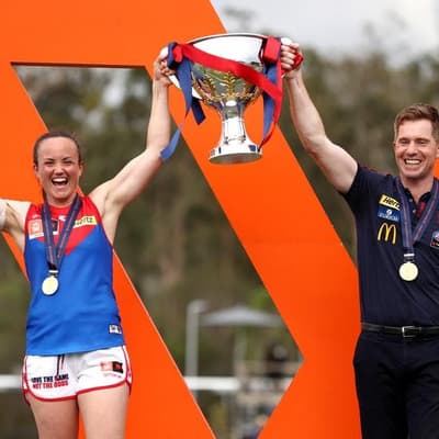 Dees join new coach hunt as Stinear steps down