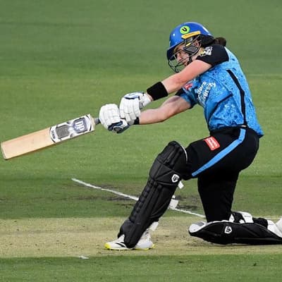 Adelaide pip Brisbane Heat in final-ball WBBL thriller