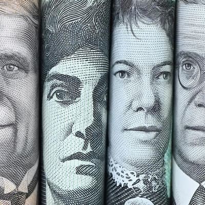 Employers efforts recognised as gender pay gap narrows