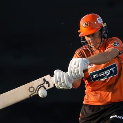 Perth hold on for WBBL win after Capsey comeback