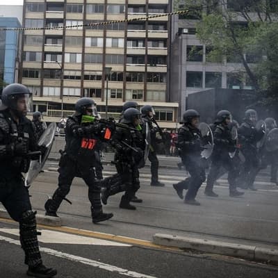 Police to test upgraded powers during migration protest