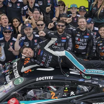 Chaz Mostert wins maiden Supercars title in Adelaide
