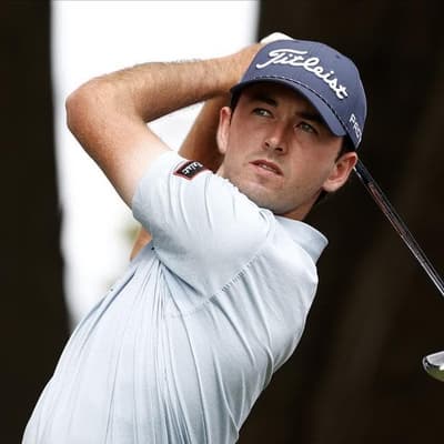 Elvis smiling as young gun shoots to share of Open lead