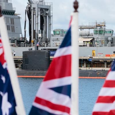 Deadline warning surfaces as US backs nuclear subs deal