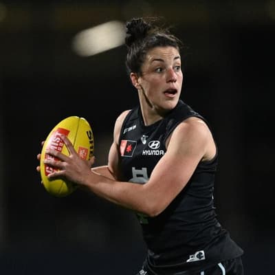 Carlton make brutal call on former AFLW captain