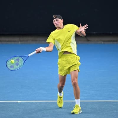 Steep learning curve perfect for son-of-a-gun Hewitt