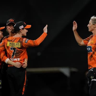Perth hold their nerve to beat Stars in WBBL final