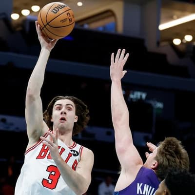Giddey up: in-form Aussie helps Bulls stop NBA slide