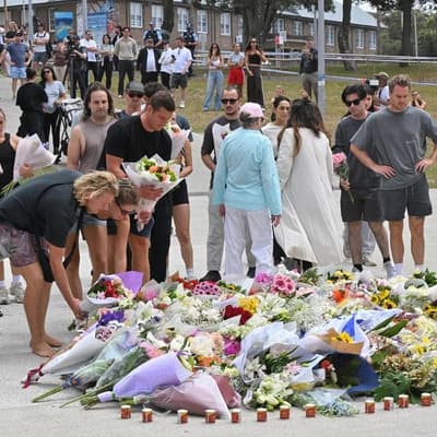 Bondi aftermath: Aussie captain's blood donor appeal