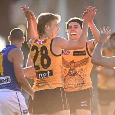 Eagles' coach labels Hawthorn rout 'unacceptable'