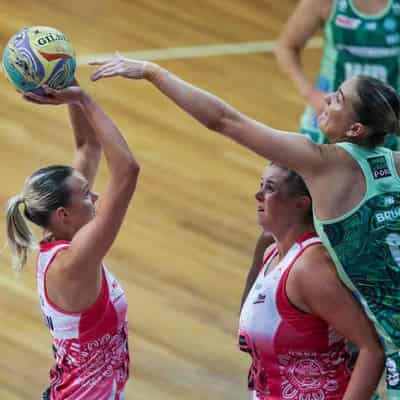 Thunderbirds beat Fever in Super Netball thriller