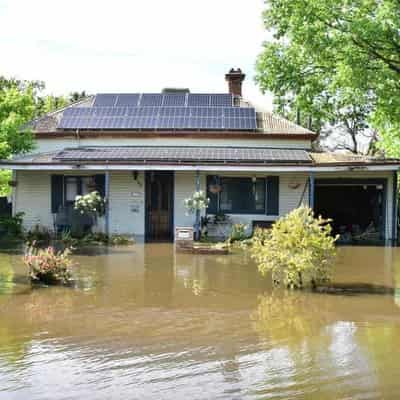 Insurers nudged to reward adaption to floods and fires