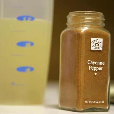 Cardiologists give cayenne pepper heart cure a chilli reception