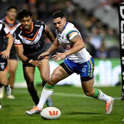 Controversial penalty helps Raiders tame raging Tigers