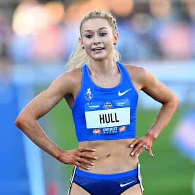 Australian Jessica Hull breaks 1500m record in Florence