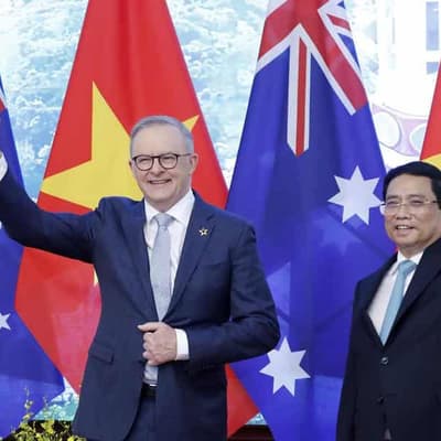 PM hails 'trust' with Vietnam as China looms over Asia