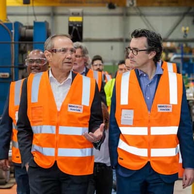 WA inks deal to bring rail car manufacturing to Pilbara