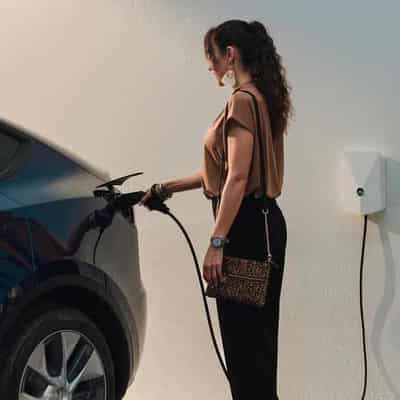 New tech to help electric vehicles soak up the sunshine