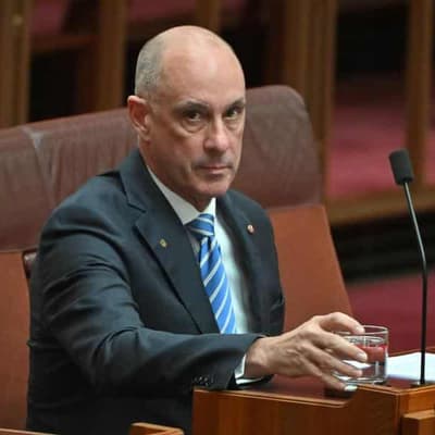 Victorian senator David Van resigns from Liberal Party